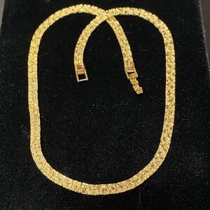 Vintage 18” 6mm wide Gold nugget Necklace